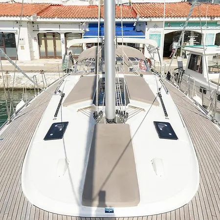 Botel Bavaria 56 / Velero